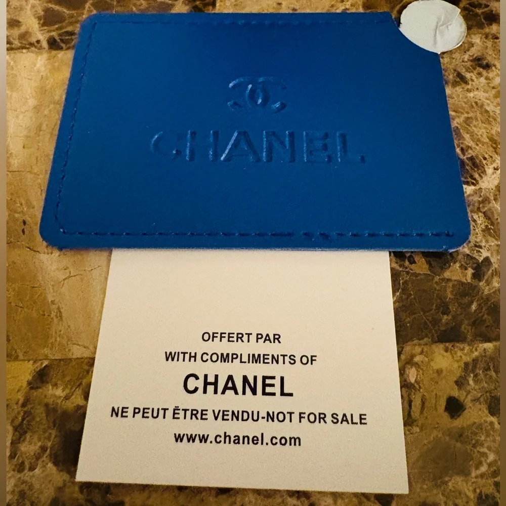 CHANEL Hair-Tie & Mirror Bundle w/Gift Bag, NIP